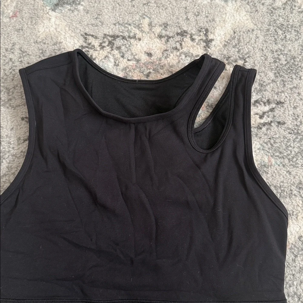 Lululemon Mastered Motion Cropped Tank